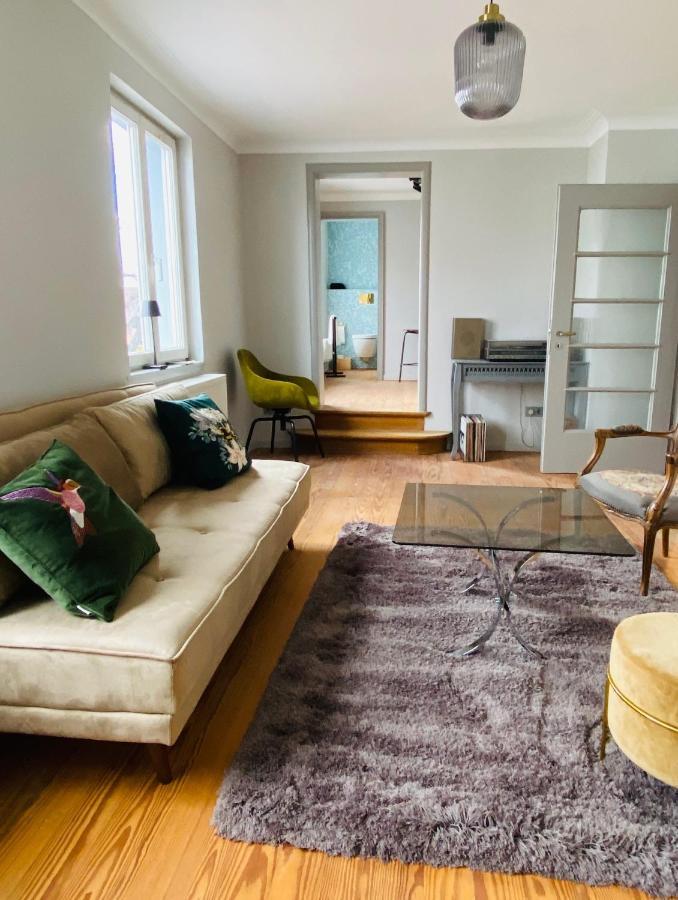 Apartment Vintner *