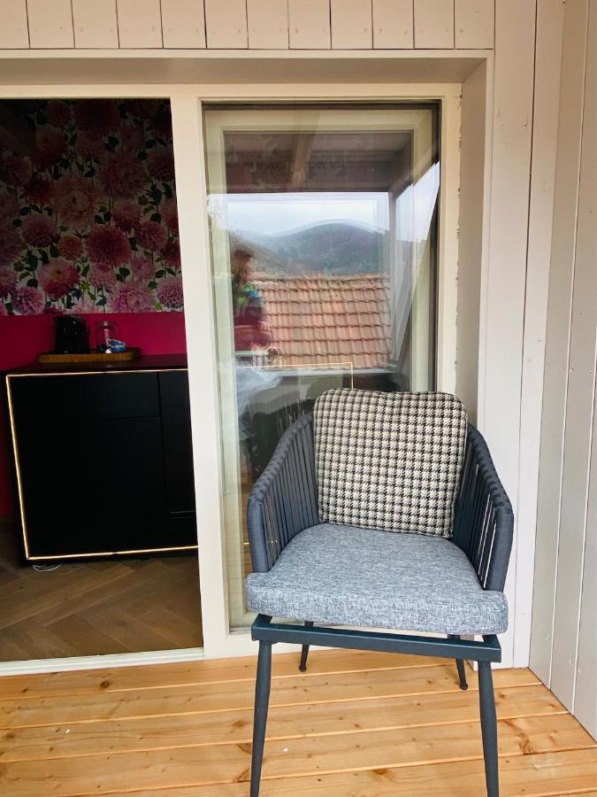 Vintner Apartment